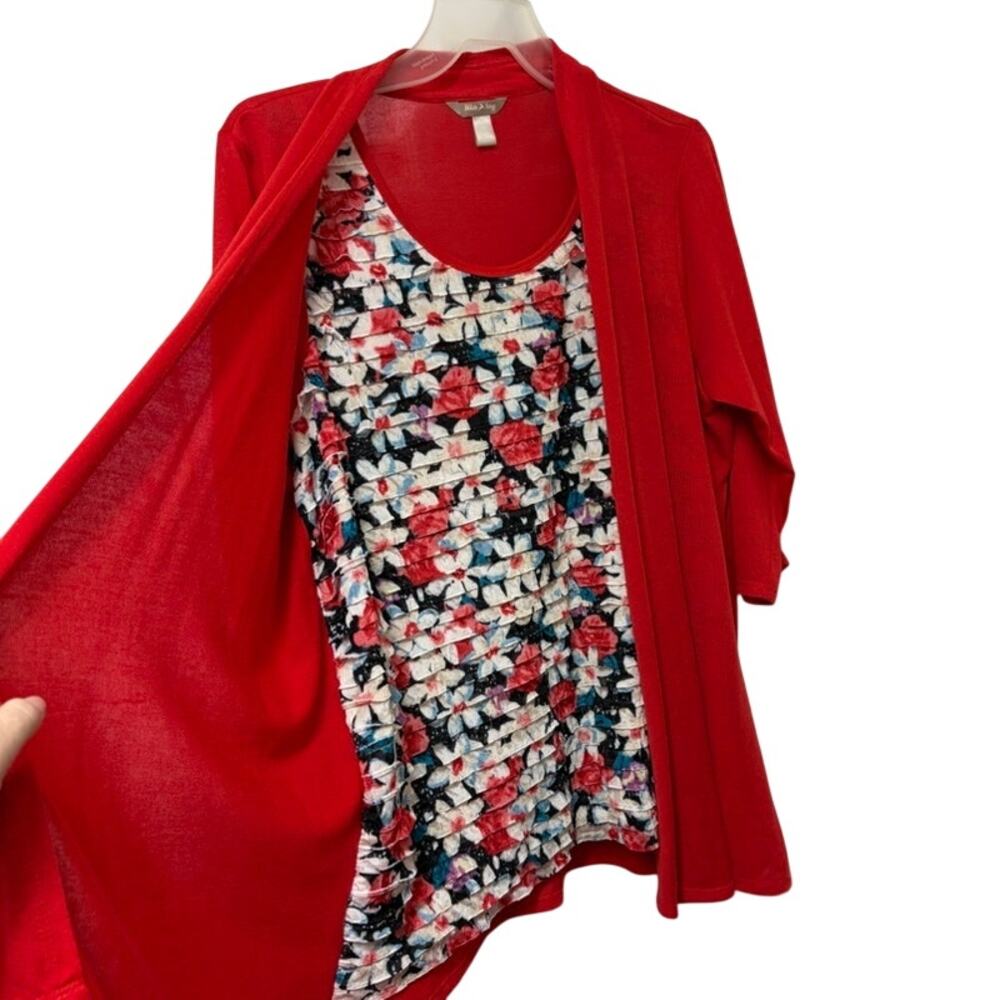 White Stag Women's Red Open Cardigan & Floral Ruffled Tank Top Set 1X (16W)